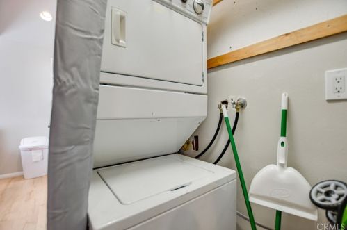 110 Winding Ln, Big Bear City CA  92314-9328 exterior