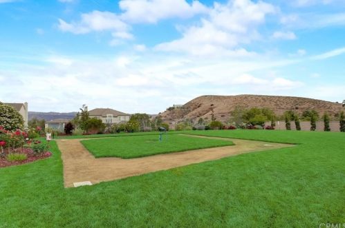 5391 Evening Sky Dr, Simi Valley CA  93063-5744 exterior