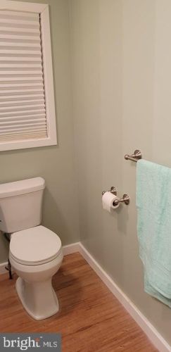 120 Virginia Ave, Carlisle PA  17013-1072 exterior