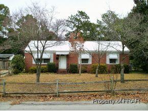 1905 Westhill Dr, Fayetteville, NC 28304-5256