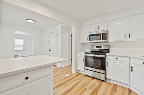 189 Orch Dr, Pittsburgh PA 15228-2159 exterior