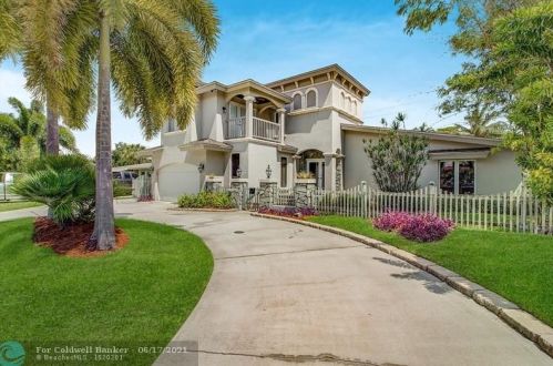 505 Gulf Rd, West Palm Beach, FL 33408-4830