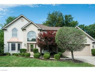 19006 Bears Paw Ln, Cleveland, OH 44136-7470