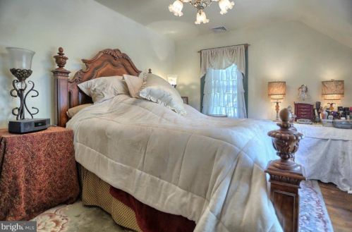 4300 Fritchey St, Harrisburg PA 17109-2810 exterior