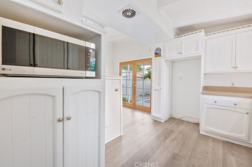 27325 Santa Clarita Rd, Santa Clarita CA  91350-1317 exterior