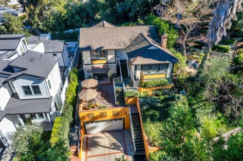 3870 Carpenter Ave, North Hollywood CA  91604-3729 exterior