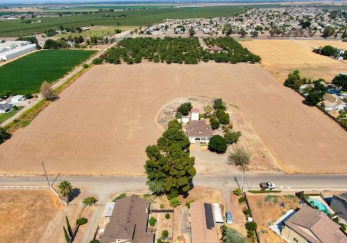 27642 Fig Ln, Newman CA  95360-1145 exterior