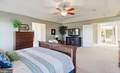 4040 Steeplechase Dr, Collegeville PA  19426-1265 exterior