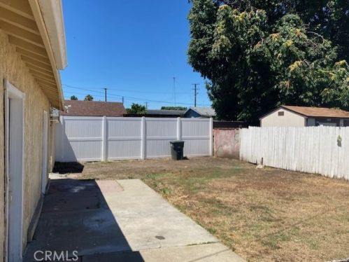 412 Fern Ave, Ontario, CA 91762-3431