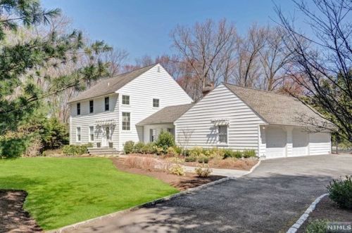 845 High Mountain Rd, Franklin Lakes, NJ 07417-2133