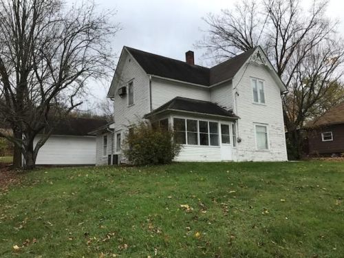 136 Commercial St, Viola, WI 54664-7011