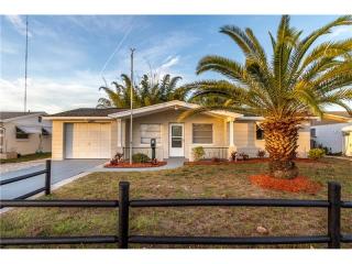 3123 Kilburn Rd, Tarpon Springs, FL 34691-5058