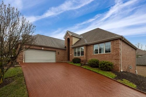 202 Victoria Ln, Canonsburg, PA 15317-2666