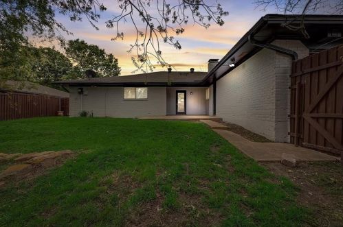 2413 Bluffton Dr, Plano, TX 75075-7403