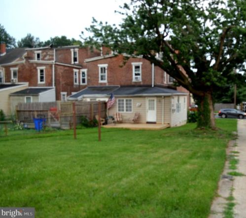 859 Queen St, Pottstown, PA 19464-6024