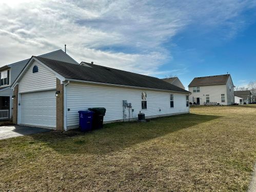 2133 Hierarch Ct, Darbydale OH  43123-1399 exterior