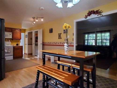 5534 Wolfpen Pleasant Hill Rd, Milford OH  45150-9677 exterior