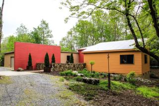 2705 Pine Hill Dr, Knoxville, TN 37932-1722