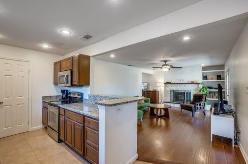 5710 Everglade Rd, Dallas TX  75227-2823 exterior