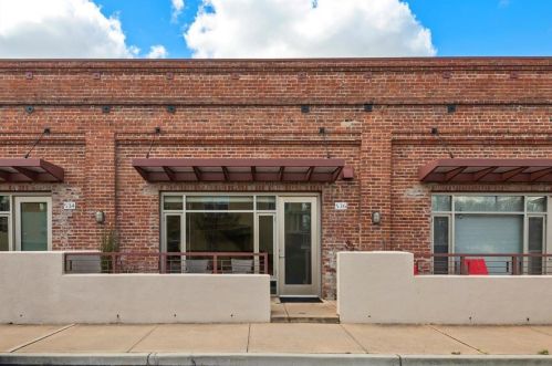 536 Manzana Pl, San Jose CA  95112-7812 exterior