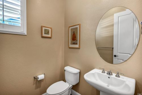 2024 Cooper Dr, Santa Rosa CA  95404-5682 exterior