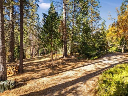 13943 Greenhorn Rd, Grass Valley CA  95945-8484 exterior