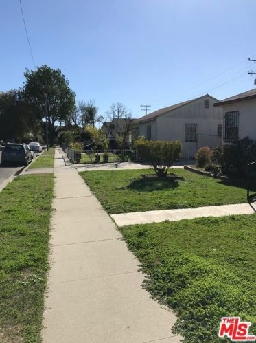 803 Thorson Ave, Compton, CA 90221-2439