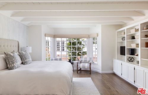 1564 Ramona Ln, Santa Barbara CA  93108-2634 exterior
