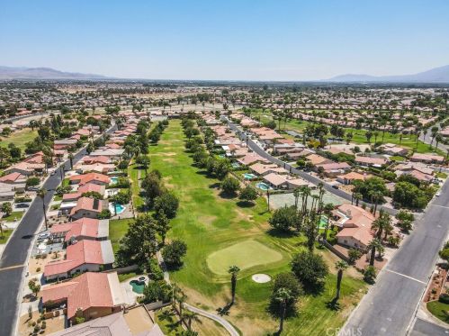 49527 Wayne St, Indio CA  92201-9752 exterior