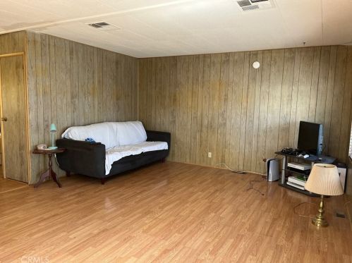 20615 Vista Dr, Torrance CA  90503-3119 exterior