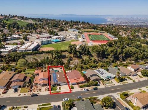 5087 Silver Arrow Dr, Rancho Palos Verdes CA  90275-3737 exterior