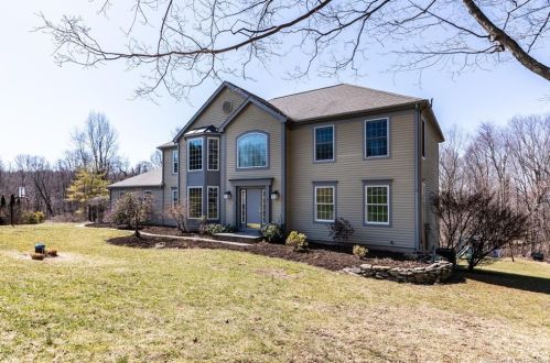 34 Mudry Farm Rd, Brookfield Center CT  06804-3542 exterior