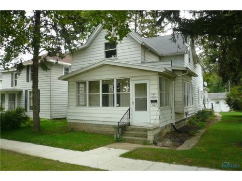 203 Main St, Genoa OH  43430-1664 exterior
