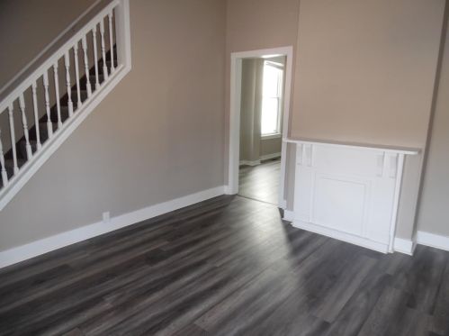 1647 Cooper St, Cincinnati, OH 45223-2661