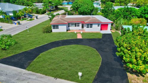 301 Gulfstream Dr, Delray Beach, FL 33444-4307