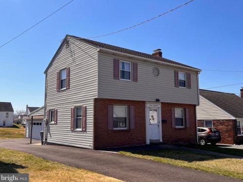 120 8th St, Pottstown, PA 19464-5236