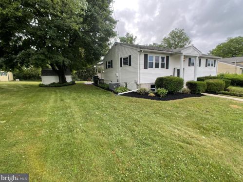 108 Slover Rd, Navy Sup Dpt PA  17055-5843 exterior