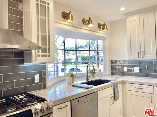 2695 Eucalyptus Ave, Long Beach CA  90806-2513 exterior