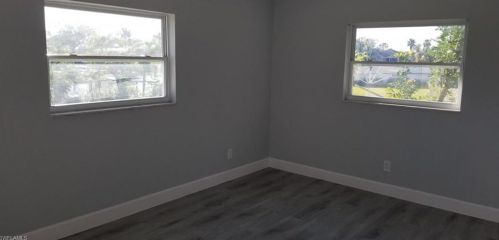 405 11 Pl, Cape Coral FL  33909-2122 exterior