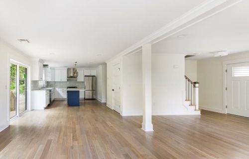 330 Plain Meeting House Rd, West Greenwich RI  02817-2050 exterior