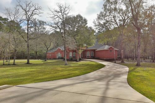38053 Windy Ridge Trl, Magnolia, TX 77355-5370