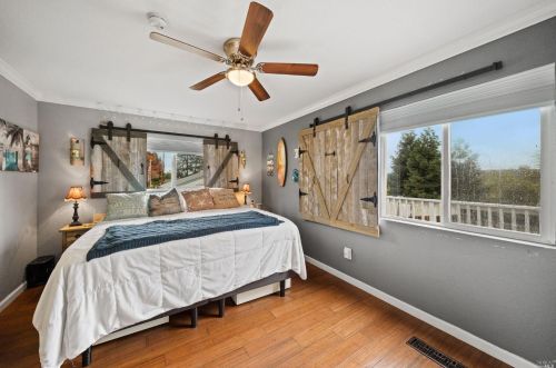266 Hillcrest Ave, Benicia CA  94510-2225 exterior