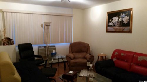 48-82 37th St, Long Island City NY  11105-1119 exterior