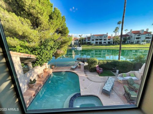 10153 Topaz Dr, Scottsdale AZ  85258-4808 exterior