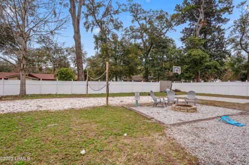 913 Belleview Cir, Beaufort SC  29902-6917 exterior