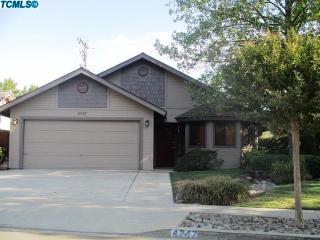 4747 Crowley Ct, Visalia, CA 93291-5264