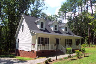 100 Highpoint Blvd, Clarksville VA  23927-3562 exterior