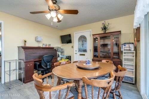 263 Abrego Dr, Green Valley AZ  85614-1504 exterior