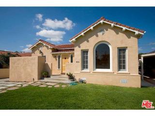 1053 Hi Point St, Los Angeles CA  90035-2607 exterior