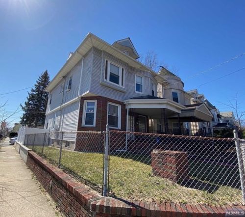 440 Park Ave, Paterson, NJ 07504-1829